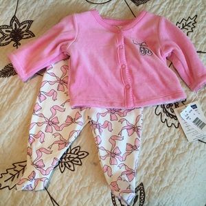 2 Piece reversible pink baby set